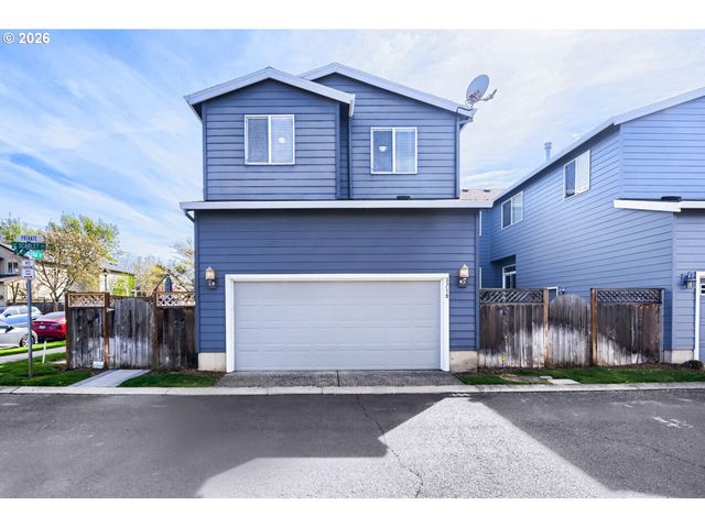 3710 Se SCARLET Pl, Hillsboro, OR 97123