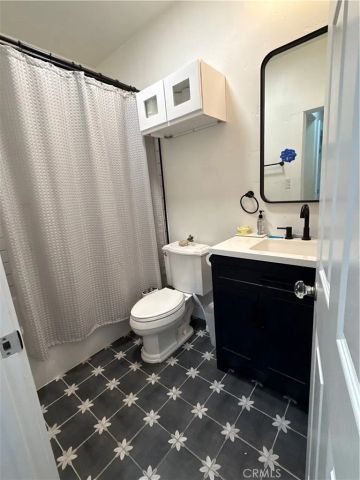 4193 5th, Riverside, CA 92501
