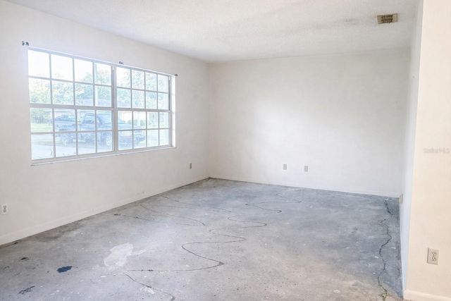 11836 ORANGE STREET, San Antonio, FL 33576