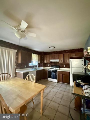 816 OAK ST, Lakehurst, NJ 08733