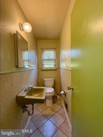 816 OAK ST, Lakehurst, NJ 08733