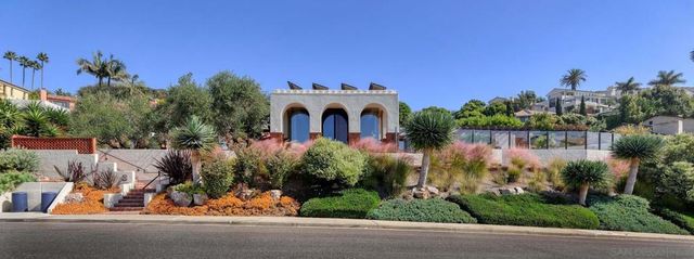 7363 Fairway Rd, La Jolla, CA 92037