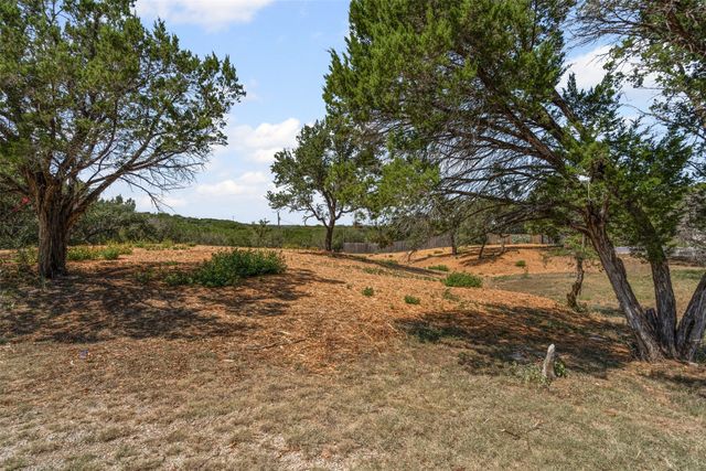 1104 Sierra Vista Drive, Granbury, TX 76048