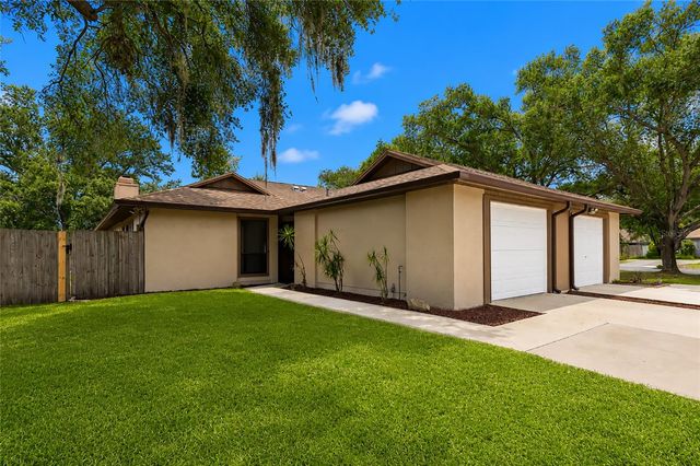5176 CEDAR HAMMOCK LANE, Sarasota, FL 34232