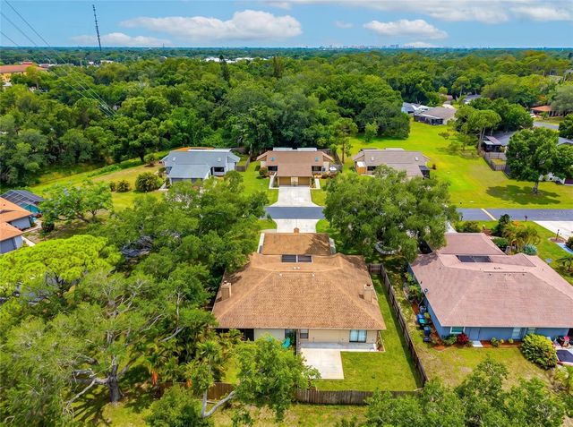5176 CEDAR HAMMOCK LANE, Sarasota, FL 34232