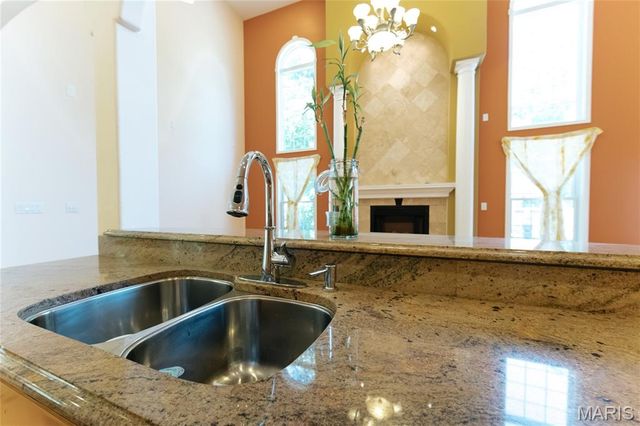 1025 Cobblestone Drive, Rolla, MO 65401