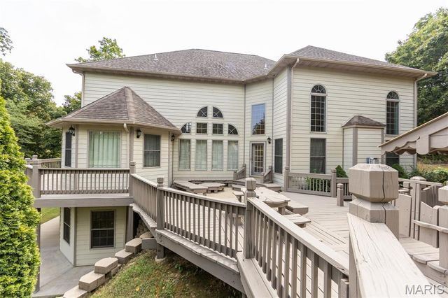 1025 Cobblestone Drive, Rolla, MO 65401