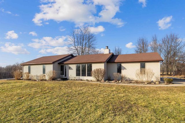 4920 W Cook Road, Fort Wayne, IN 46818