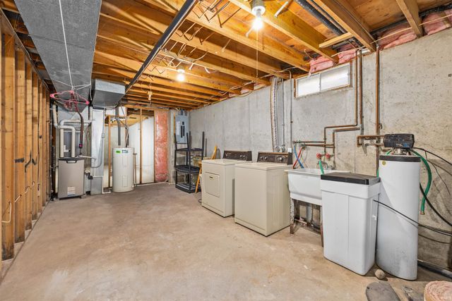 4920 W Cook Road, Fort Wayne, IN 46818