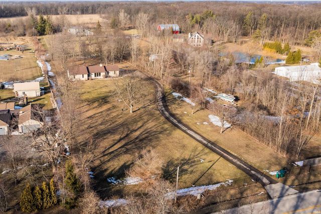 4920 W Cook Road, Fort Wayne, IN 46818