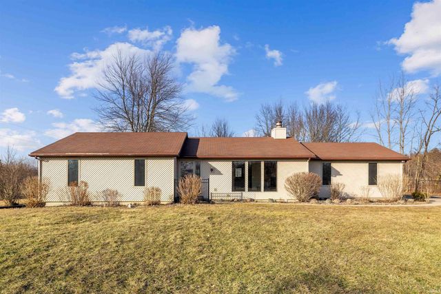 4920 W Cook Road, Fort Wayne, IN 46818