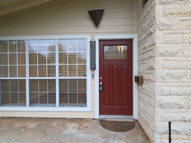 4707 Philco DR, Austin, TX 78745