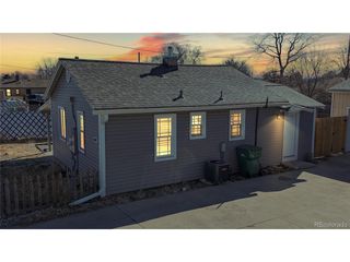 6090 W 10th Ave, Lakewood, CO 80214
