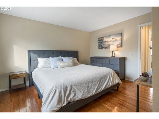 7949 Sw CONNEMARA Ter, Beaverton, OR 97008