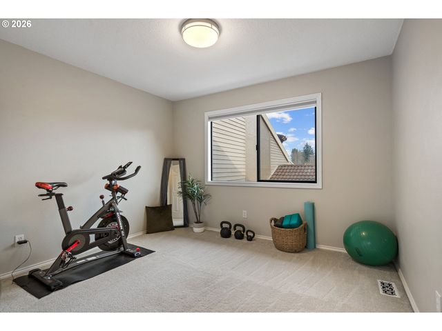 7949 Sw CONNEMARA Ter, Beaverton, OR 97008