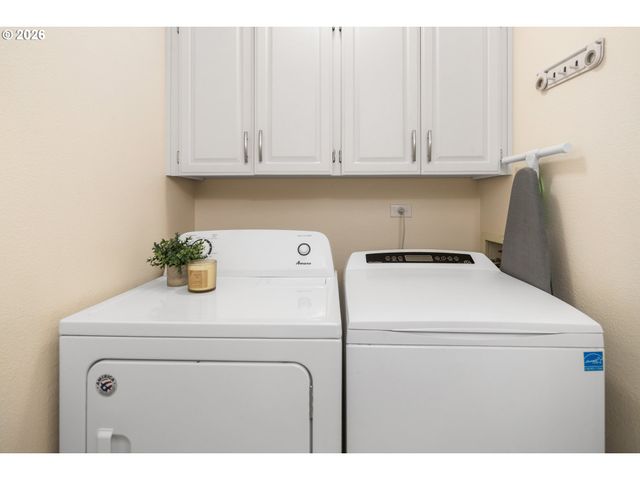 7949 Sw CONNEMARA Ter, Beaverton, OR 97008