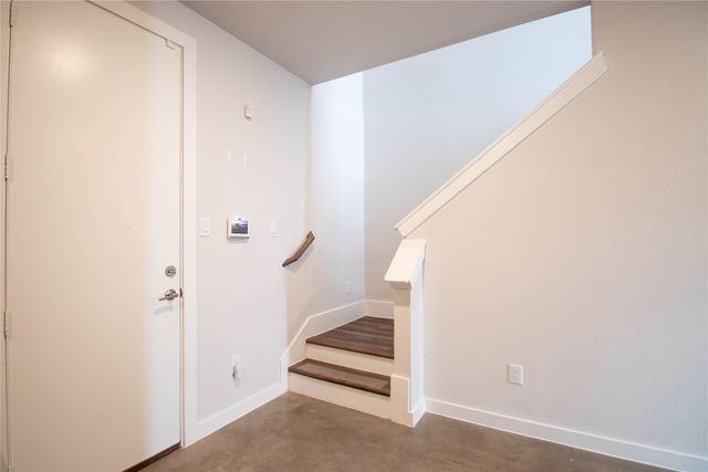 2348 Rook Drive, Dallas, TX 75211