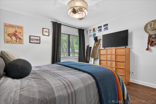 2301 Camden Court, Bartlesville, OK 74006