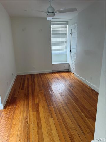 1915 S 12th Street, St Louis, MO 63104
