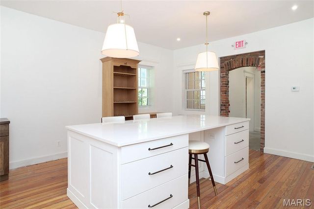 1915 S 12th Street, St Louis, MO 63104