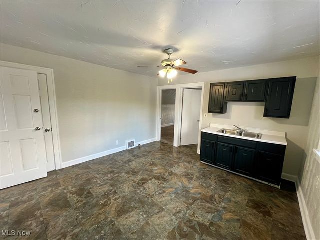 907 Rondel Road, Cleveland, OH 44110