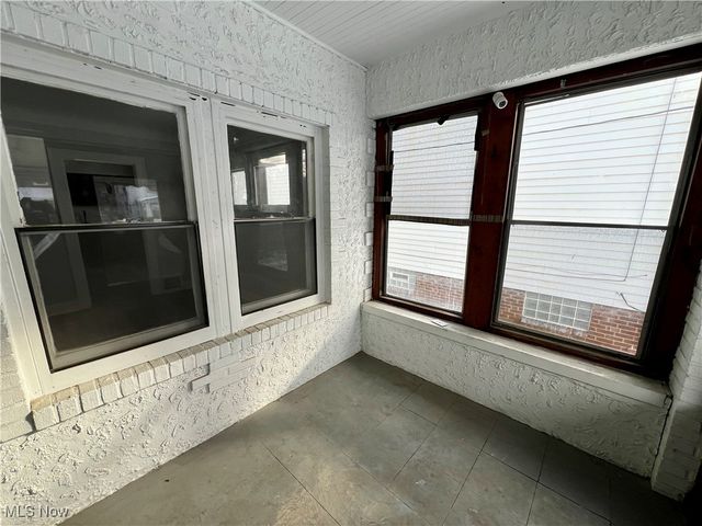 907 Rondel Road, Cleveland, OH 44110