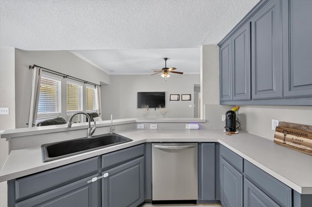 127 N Point Drive, Krum, TX 76249