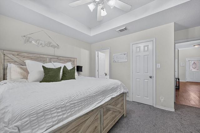 127 N Point Drive, Krum, TX 76249