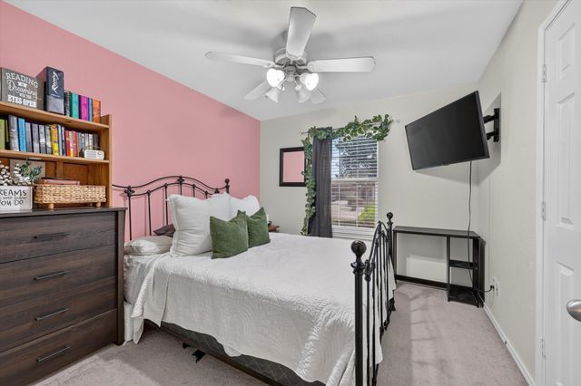 127 N Point Drive, Krum, TX 76249