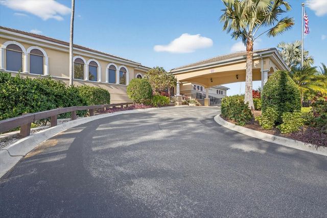 719 MISTY POND COURT, Bradenton, FL 34212