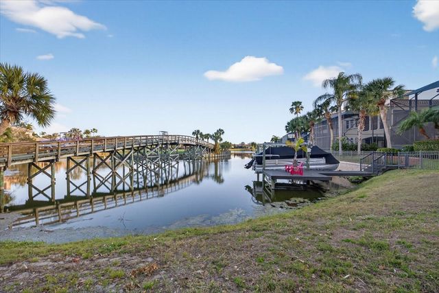 719 MISTY POND COURT, Bradenton, FL 34212