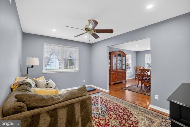 1522 PINE AVE, Voorhees, NJ 08043