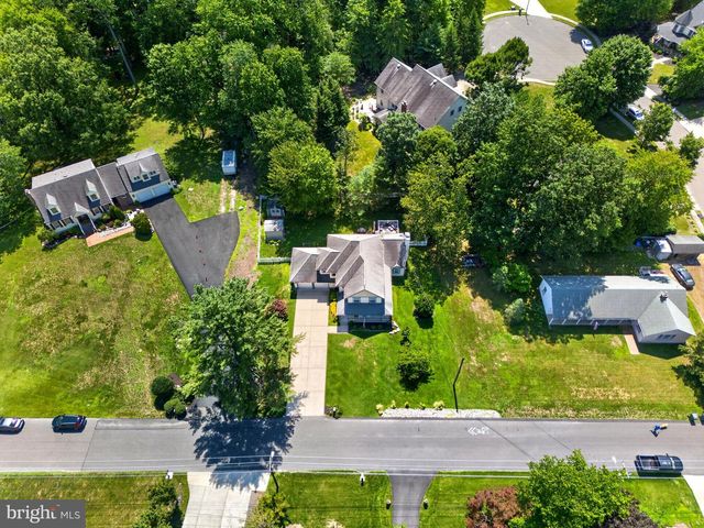 1522 PINE AVE, Voorhees, NJ 08043