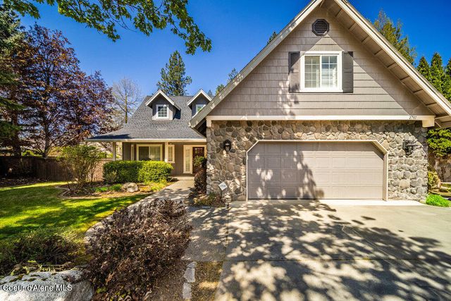 2757 N White Pines Dr, Coeur D'alene, ID 83814