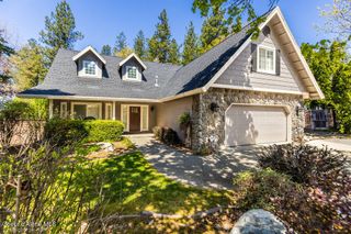 2757 N White Pines Dr, Coeur D'alene, ID 83814