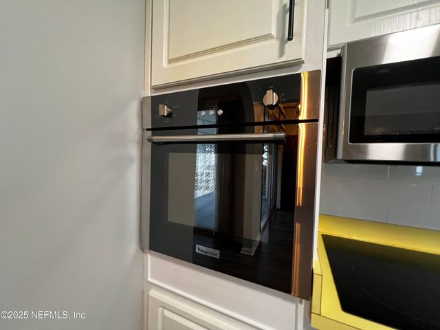 11505 INEZ Drive, Jacksonville, FL 32218