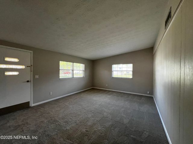 11505 INEZ Drive, Jacksonville, FL 32218