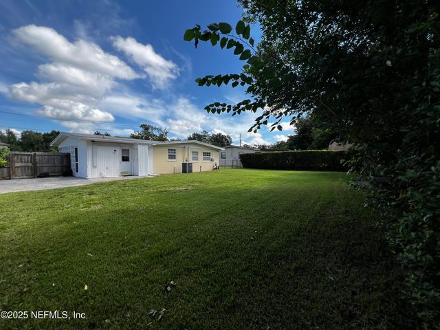 11505 INEZ Drive, Jacksonville, FL 32218