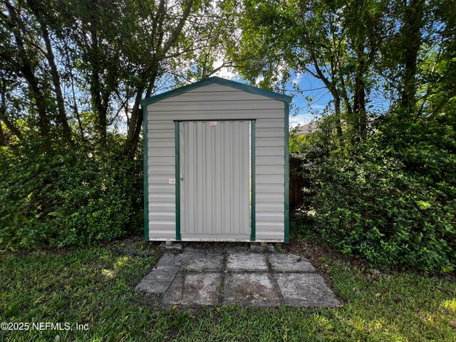 11505 INEZ Drive, Jacksonville, FL 32218