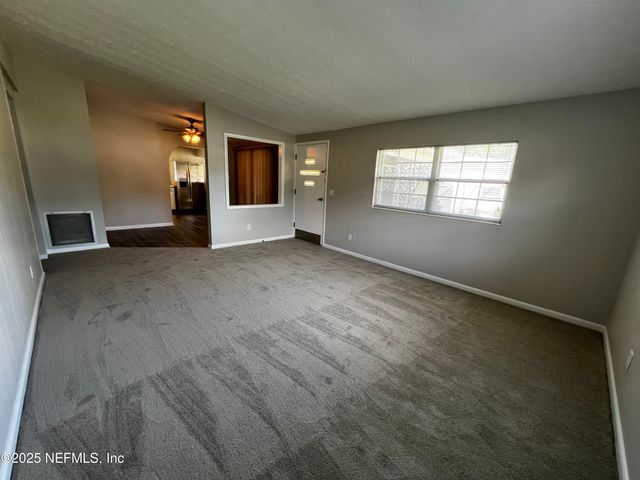 11505 INEZ Drive, Jacksonville, FL 32218