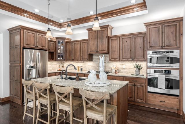 4030 N Goldenrod Ct, Maize, KS 67101