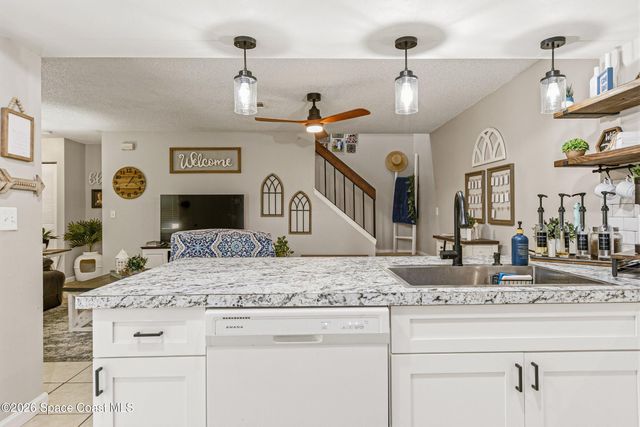 1000 Abada Court NE 110, Palm Bay, FL 32905