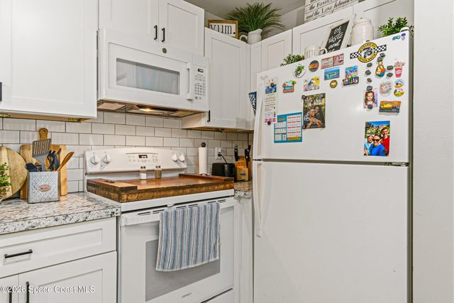 1000 Abada Court NE 110, Palm Bay, FL 32905