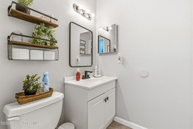 1000 Abada Court NE 110, Palm Bay, FL 32905