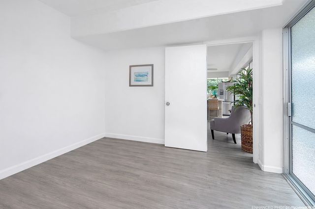 439 Keoniana Street 201, Honolulu, HI 96815