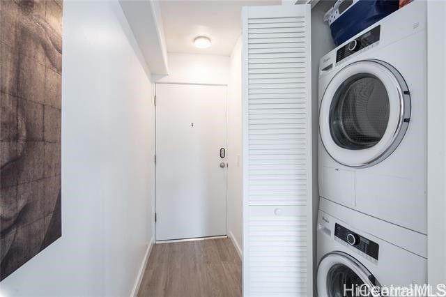 439 Keoniana Street 201, Honolulu, HI 96815