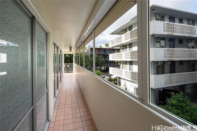 439 Keoniana Street 201, Honolulu, HI 96815
