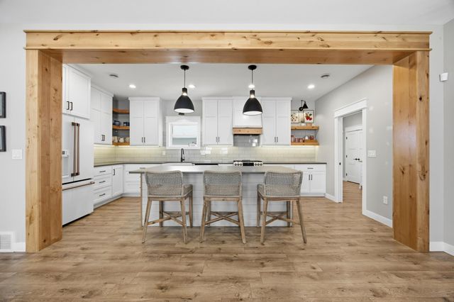 4259 Bristlecone Loop S, Fargo, ND 58104