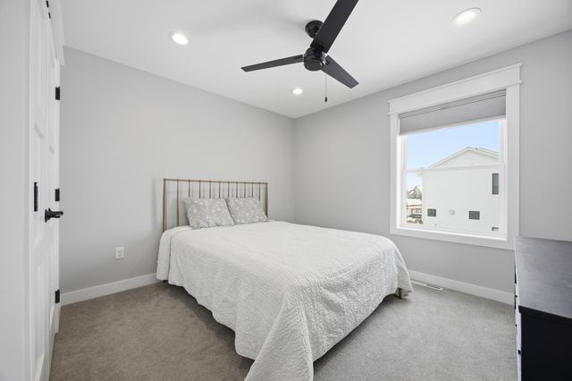 4259 Bristlecone Loop S, Fargo, ND 58104