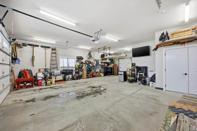 4259 Bristlecone Loop S, Fargo, ND 58104